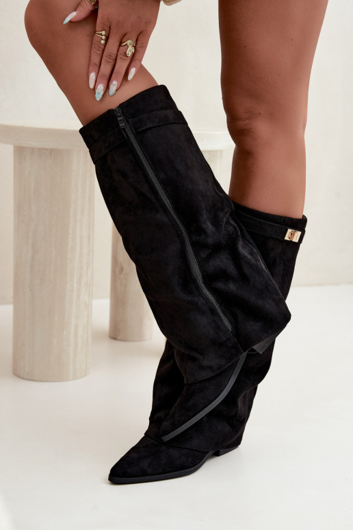 Bottes hautes pour femmes avec des sangles de cheville sur un petit talon en daim synthétique noir Giselle