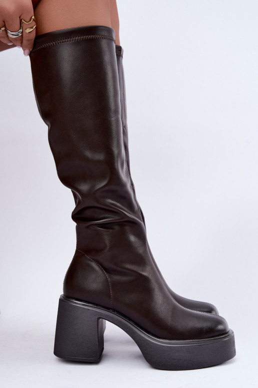 Bottes hautes pour femmes avec plateforme et talons en cuir synthétique couleur chocolat Nesalie
