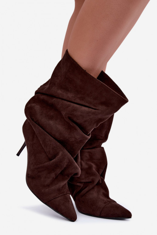geknitterte warme Schlüpfschuh-Stiefeletten mit dünnen Absätzen in Schokoladenfarbe Greselle