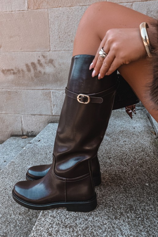 Bottes hautes pour femmes avec talons larges et sangles avec boucles couleur chocolat Sylvena