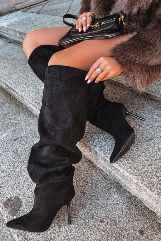 Damen kniehohe Stiefel mit schmalen Absätzen in schwarzer Farbe Aderelle