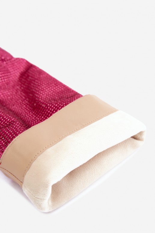 hohe Stiefel mit dünnen Absätzen und funkelnden Ösen in rosa Farbe Lovisa