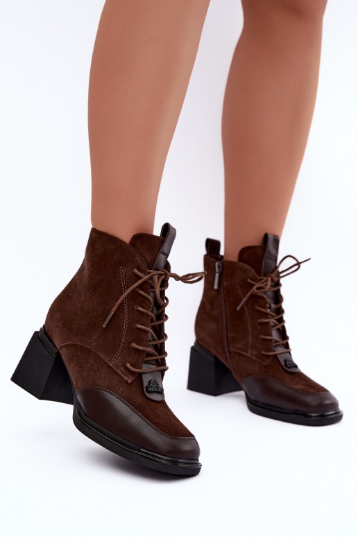 bottes chelsea isolées en daim synthétique Artiker 59C0115 couleur chocolat