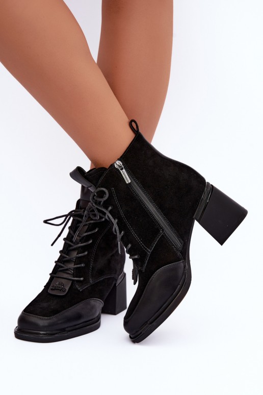 bottes chelsea isolées en daim synthétique Artiker 59C0116 couleur noire