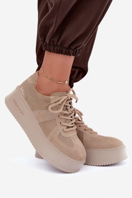faux suede sneakers met platform Lee Cooper LCJ-26-01-4643 in zandkleur