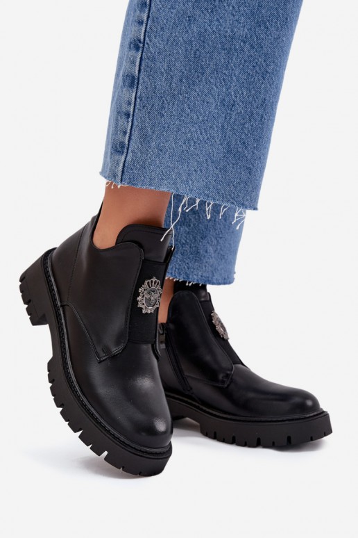 Bottes noires isolées à talon bas pour femmes avec ornements Lavira