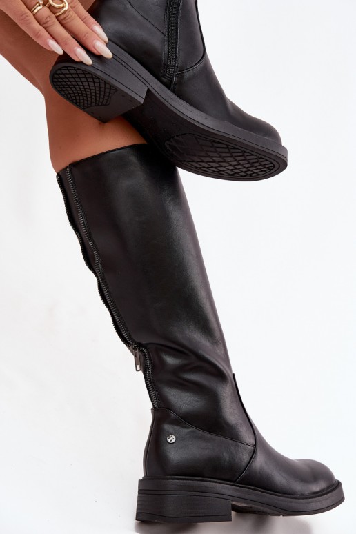 Bottes noires chaudes au-dessus du genou en cuir