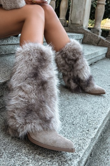 Sandfarbene warme Überknie-Stiefel mit Fell Saphielle 2