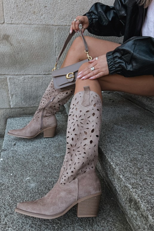 Bottes hautes en style cowboy avec talons découpés en sable Salirae