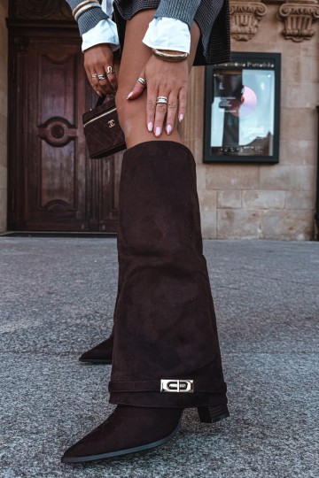 Bottes hautes chaudes avec tige cousue et talons en marron Jorella