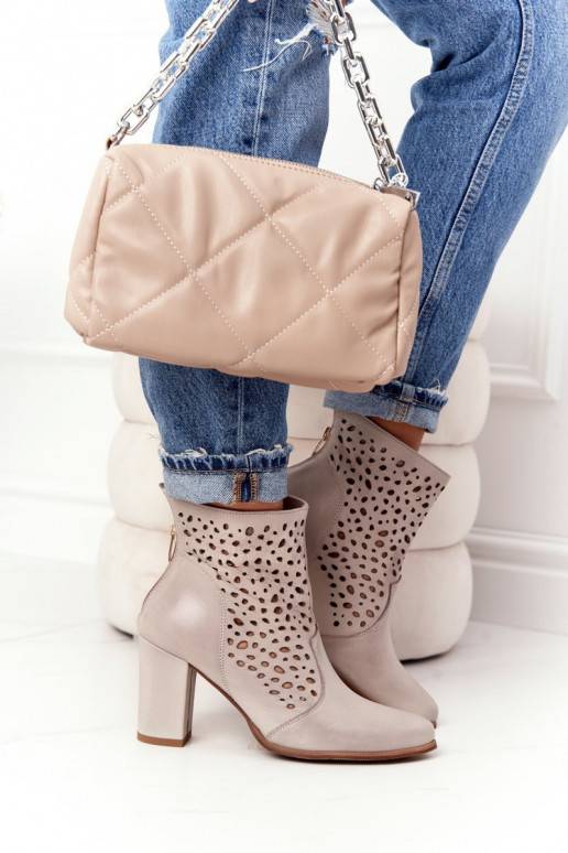 su aužūro elementais iš natūralios odos Aulinukai su kulniukais Exquisite 1219 kapučino spalvos Exquisite - 1 su aužūro elementais iš natūralios odos Aulinukai su kulniukais Exquisite 1219 kapučino spalvos Exquisite - 1