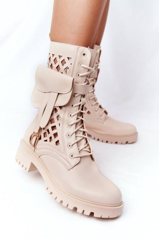 Beige Stiefel mit durchbrochenen Elementen PS1 - 1 Beige Stiefel mit durchbrochenen Elementen PS1 - 1