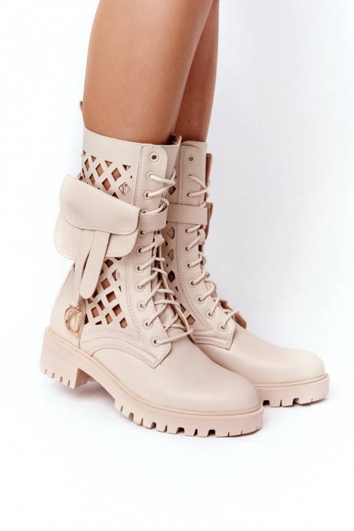 Beige Stiefel mit durchbrochenen Elementen PS1 - 6 Beige Stiefel mit durchbrochenen Elementen PS1 - 6