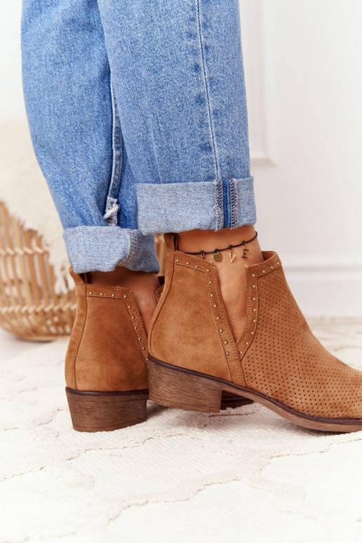avec éléments ajourés Boots modèle Cut Out couleur marron Clever