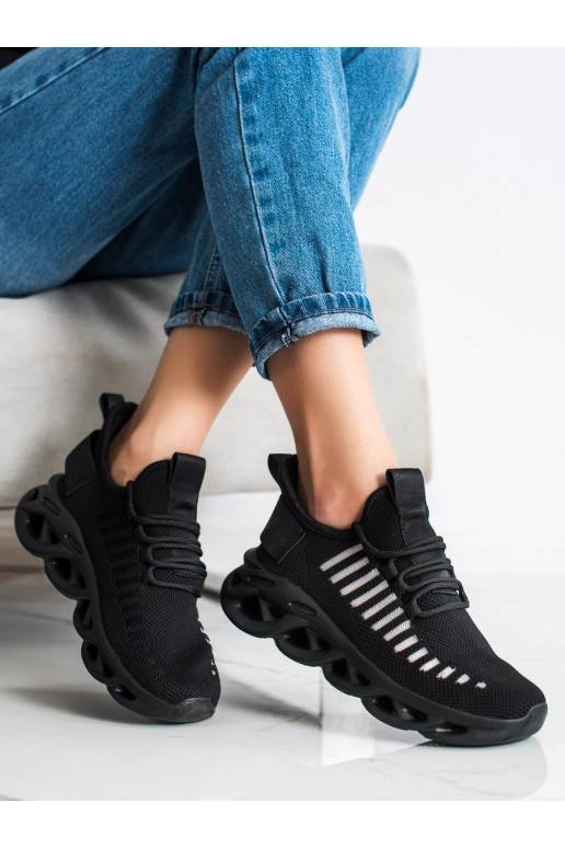 Schwarze Sneakers Modell Schuhe MODE Schwarze Sneakers Modell Schuhe MODE