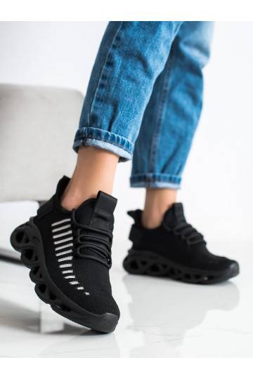Zwarte sneakers model... 2