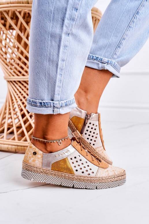 Chaussures en cuir écologique jaune Chaussures en cuir écologique jaune