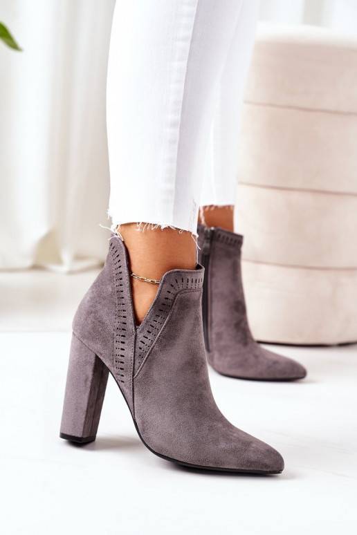 Beheizte Stiefel mit Absätzen in grauer Farbe Sally