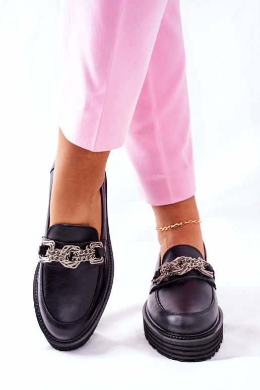 Klassische Schuhe in Schwarz Klassische Schuhe in Schwarz