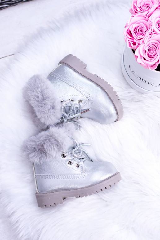 Silberfarbene, wärmende Kinderstiefel