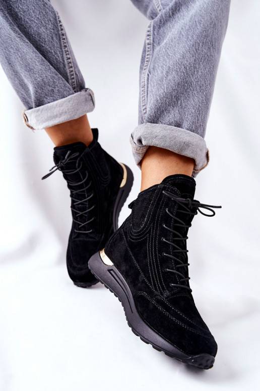 Chaussures modèle baskets de style sportif de couleur noire Chocci