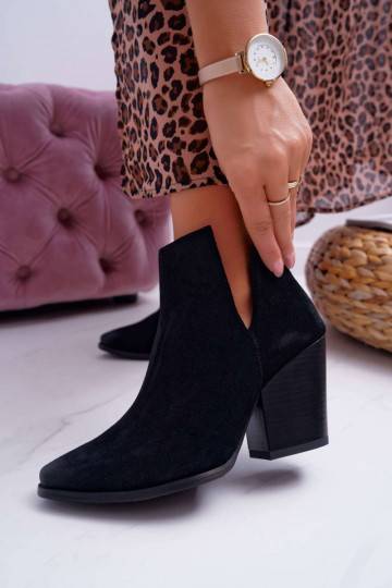 Damenstiefel mit Absatz aus natürlichem Wildleder in Schwarz 2