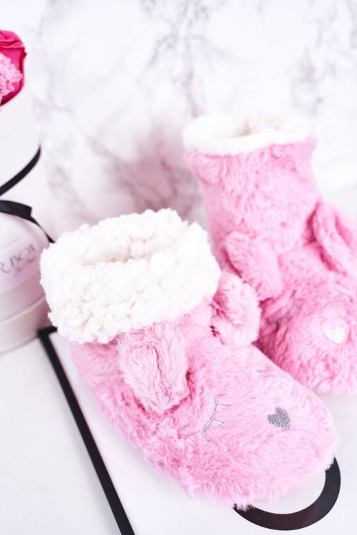 Warme kinderslofjes in de roze kleur... Warme kinderslofjes in de roze kleur...