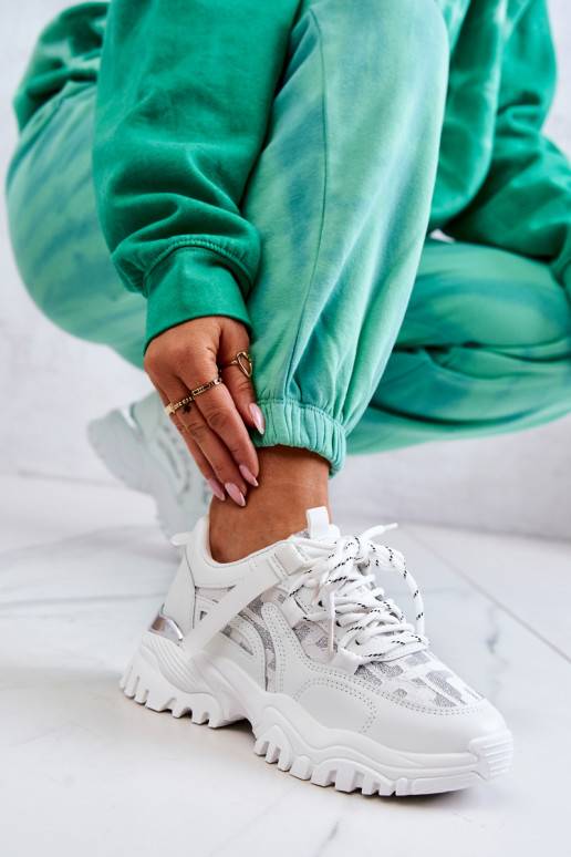 Sneakers model schoenen met modieuze... Sneakers model schoenen met modieuze...