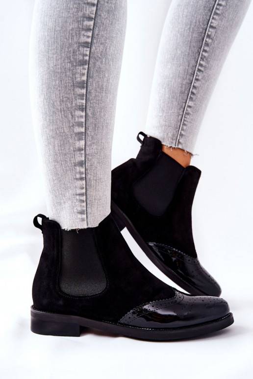 Bottes du modèle résistant Laura... Bottes du modèle résistant Laura...