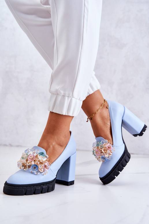 Caterine blaue Caterine im eleganten... Caterine blaue Caterine im eleganten...