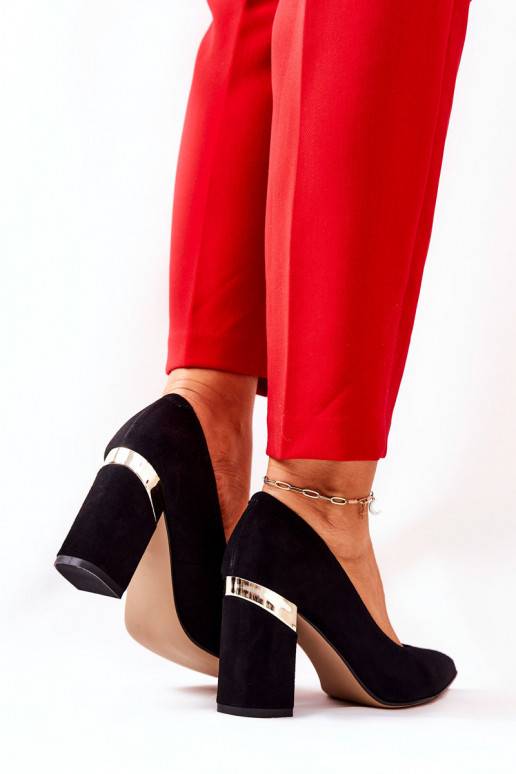 Schwarze Wildlederschuhe Schwarze Wildlederschuhe