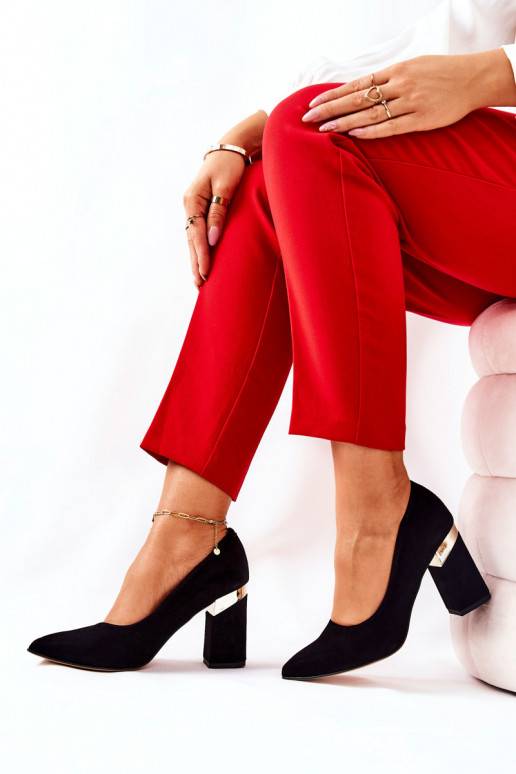 Chaussures en daim noir Chaussures en daim noir