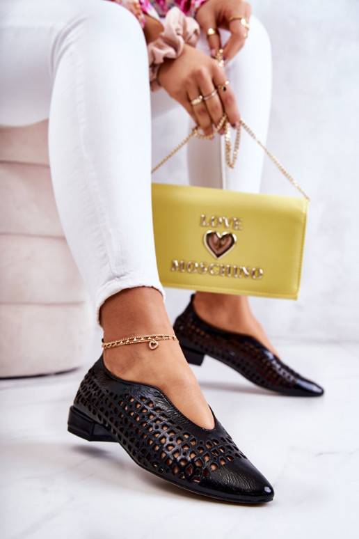 Chaussures de style élégant avec éléments ajourés de couleur noire Ismena