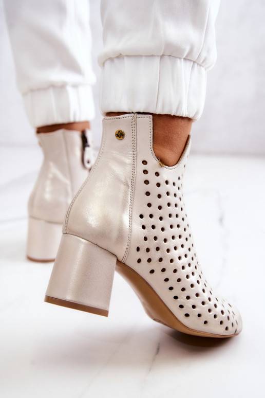 Bottines beiges ajourées