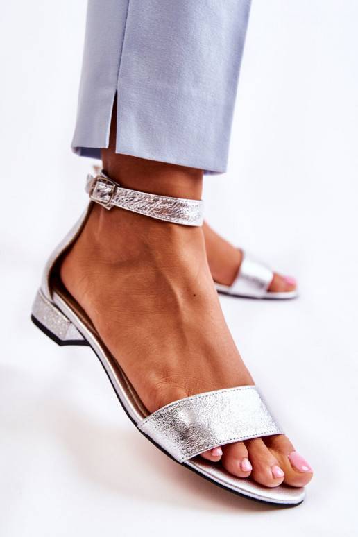 Sandalen in Silberfarbe von Shanley Sandalen in Silberfarbe von Shanley