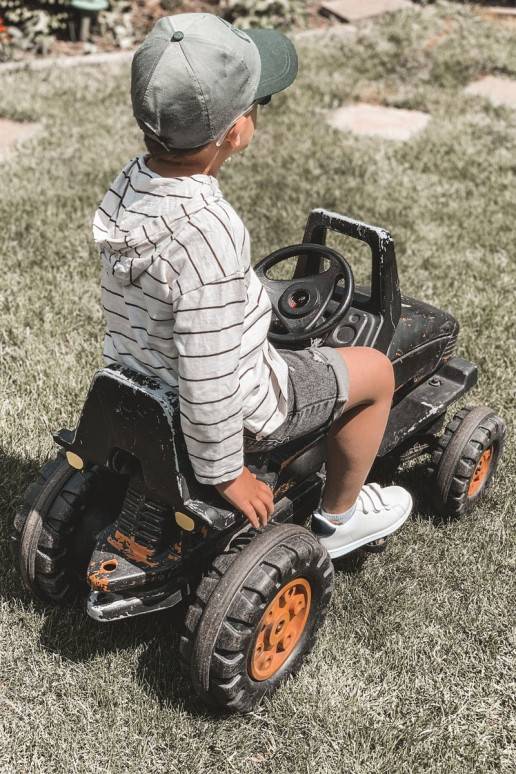 Baskets enfant à fermetures adhésives... Baskets enfant à fermetures adhésives...