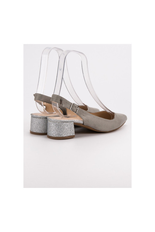 Schuhe mit glänzendem Absatz YL381G