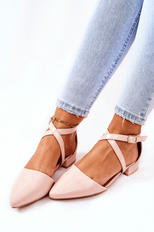 Schuhe mit Lackeffekt Schuhe mit Lackeffekt