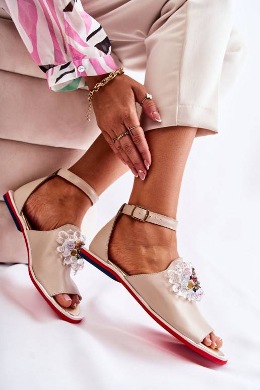 Sandale avec ornements Nevassa Sandale avec ornements Nevassa