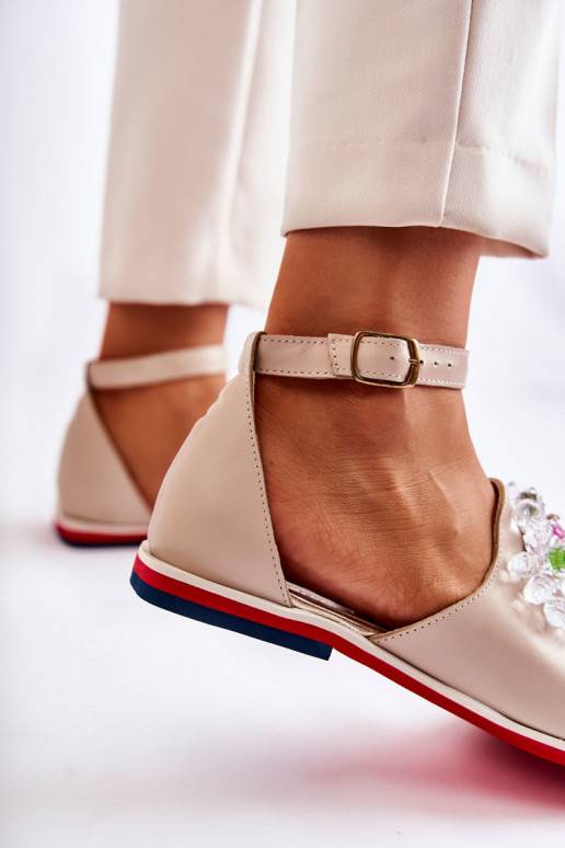 Sandale avec ornements Nevassa Sandale avec ornements Nevassa