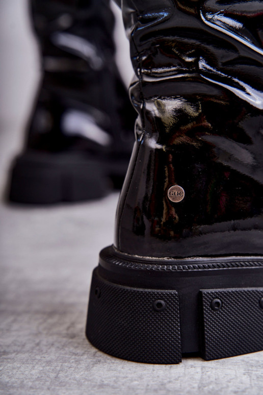 Overknee-Stiefel mit weitem Absatz... Overknee-Stiefel mit weitem Absatz...