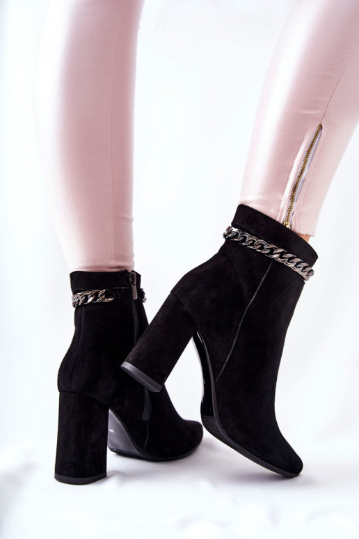 Stiefel Laura Messi in schwarzer Farbe Stiefel Laura Messi in schwarzer Farbe