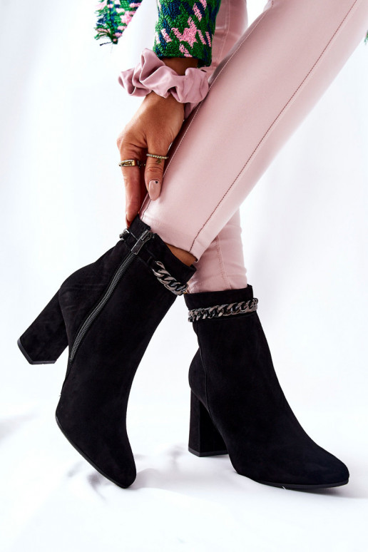 Stiefel Laura Messi in schwarzer Farbe Stiefel Laura Messi in schwarzer Farbe