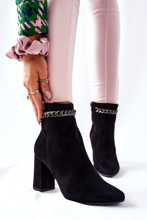 Stiefel Laura Messi in schwarzer Farbe Stiefel Laura Messi in schwarzer Farbe