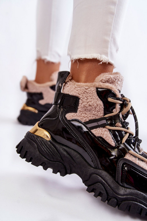 Chaussures de sport chauffantes... Chaussures de sport chauffantes...