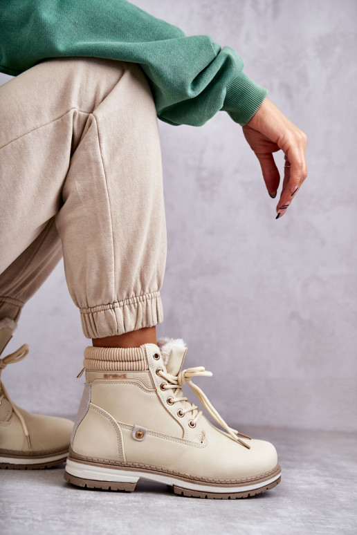 Warme laarzen beige kleur Liv Warme laarzen beige kleur Liv