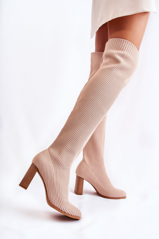 Klassisches Modell von langen Schuhen... Klassisches Modell von langen Schuhen...