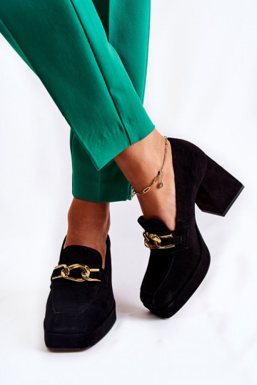 Bottines en daim noir par Laura Messi 2