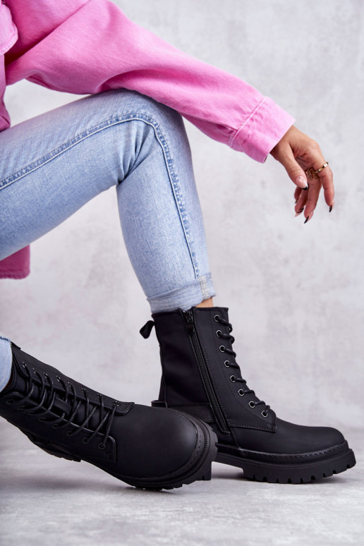Gewärmte Stiefel mit Reißverschlüssen in der Farbe Schwarz von Fabiola