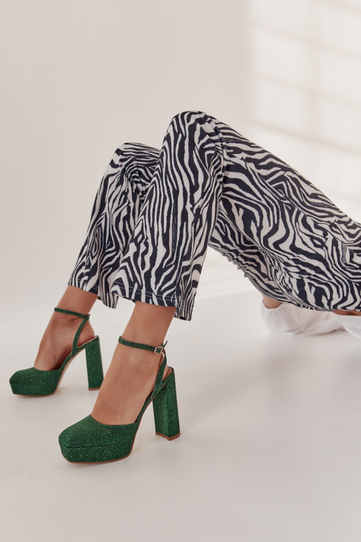 Chaussures à talons brillantes Vert rosel